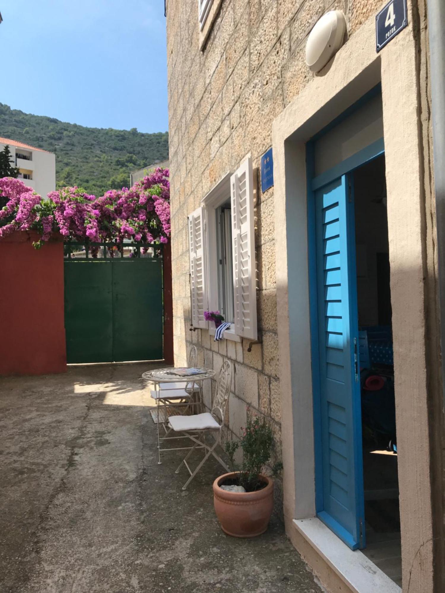 Holiday Home Isabella Vis Exterior foto
